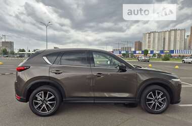 Внедорожник / Кроссовер Mazda CX-5 2017 в Киеве