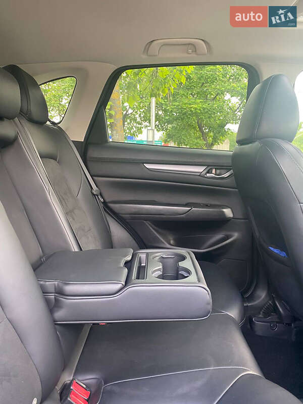 Внедорожник / Кроссовер Mazda CX-5 2017 в Черновцах
