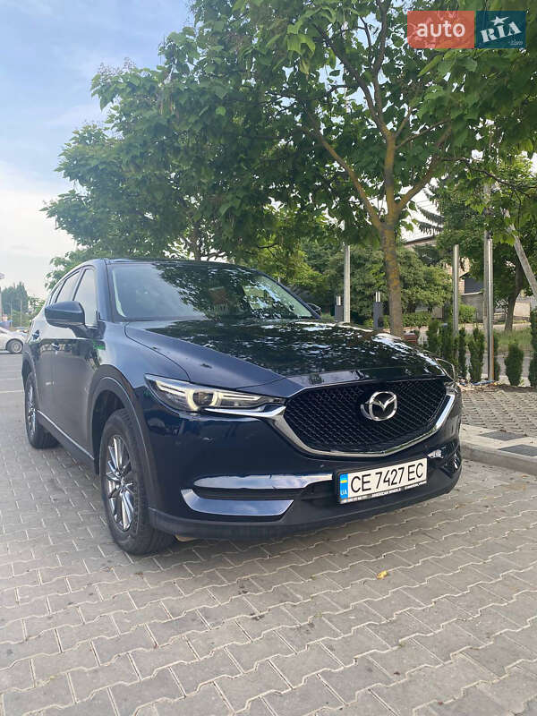 Позашляховик / Кросовер Mazda CX-5 2017 в Чернівцях