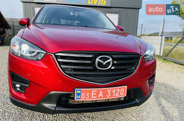 Внедорожник / Кроссовер Mazda CX-5 2017 в 