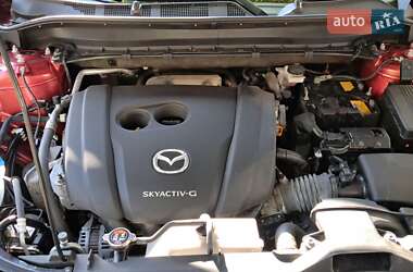 Позашляховик / Кросовер Mazda CX-5 2021 в 