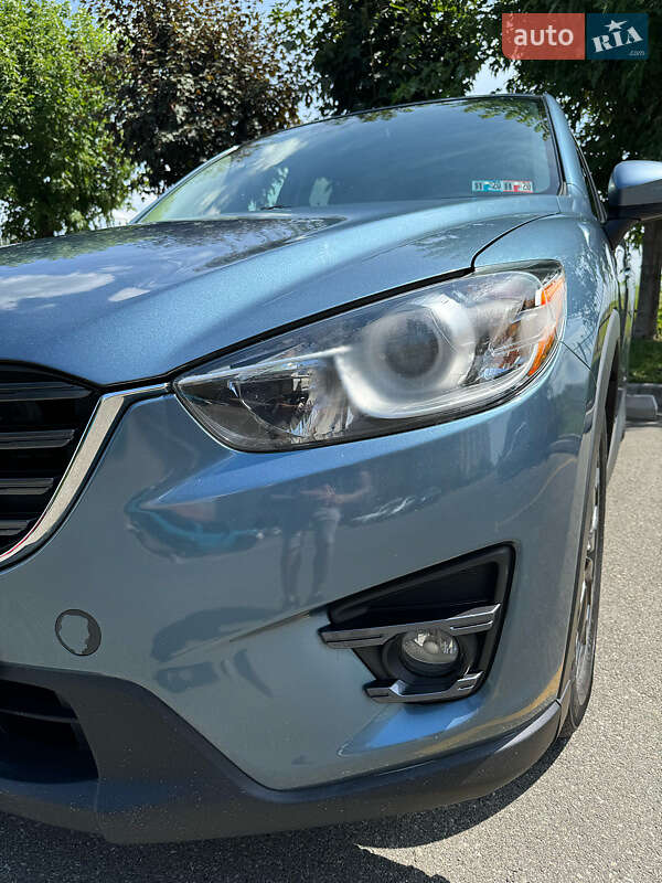 Внедорожник / Кроссовер Mazda CX-5 2016 в Софиевской Борщаговке