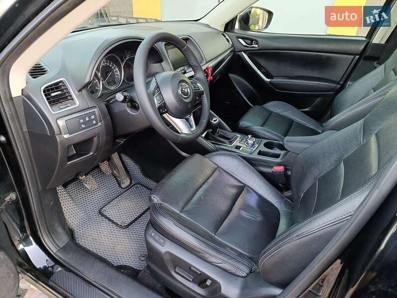Внедорожник / Кроссовер Mazda CX-5 2016 в Малой Виске