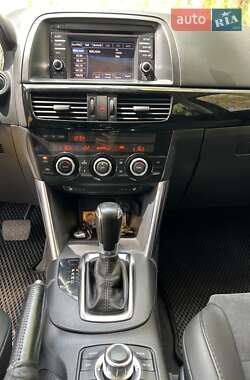 Позашляховик / Кросовер Mazda CX-5 2014 в 