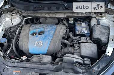 Внедорожник / Кроссовер Mazda CX-5 2012 в 