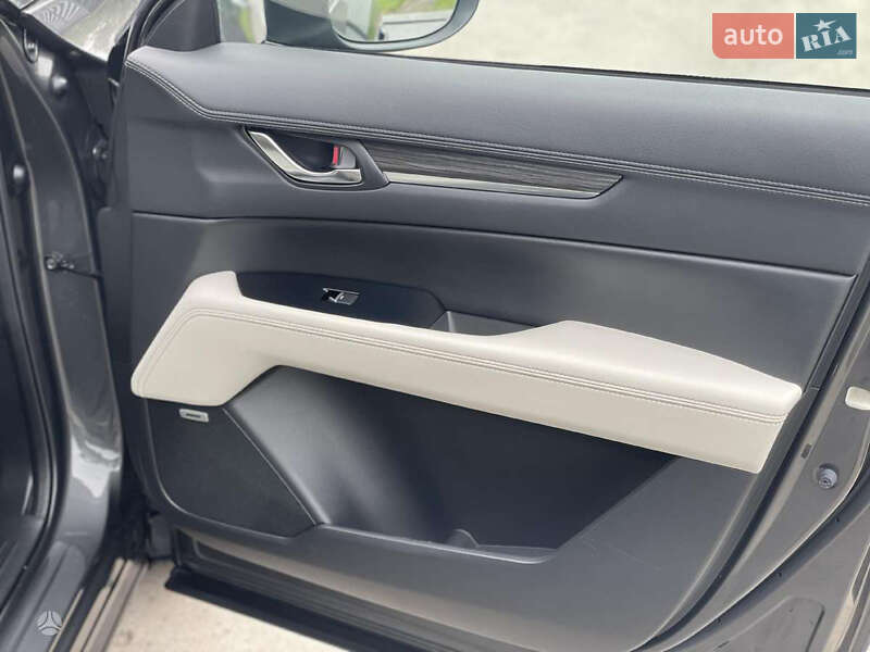 Внедорожник / Кроссовер Mazda CX-5 2018 в Киеве
