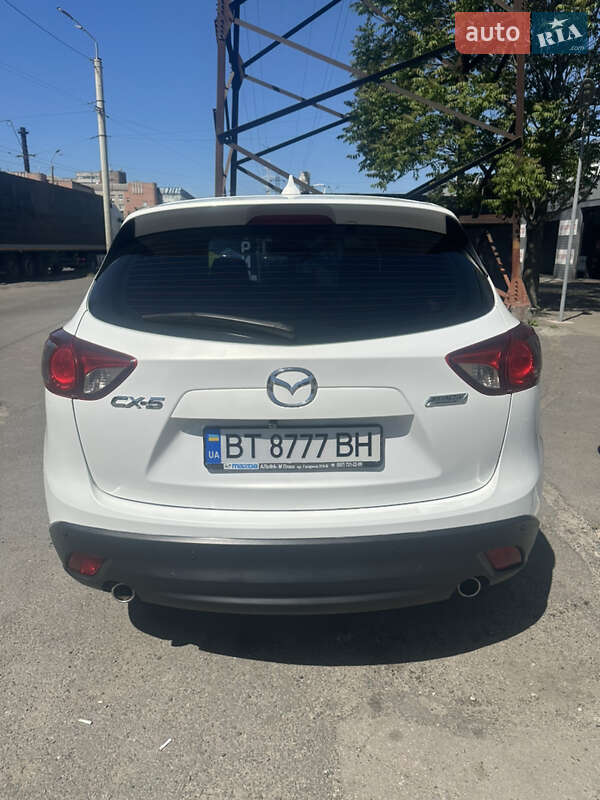 Позашляховик / Кросовер Mazda CX-5 2015 в Дніпрі