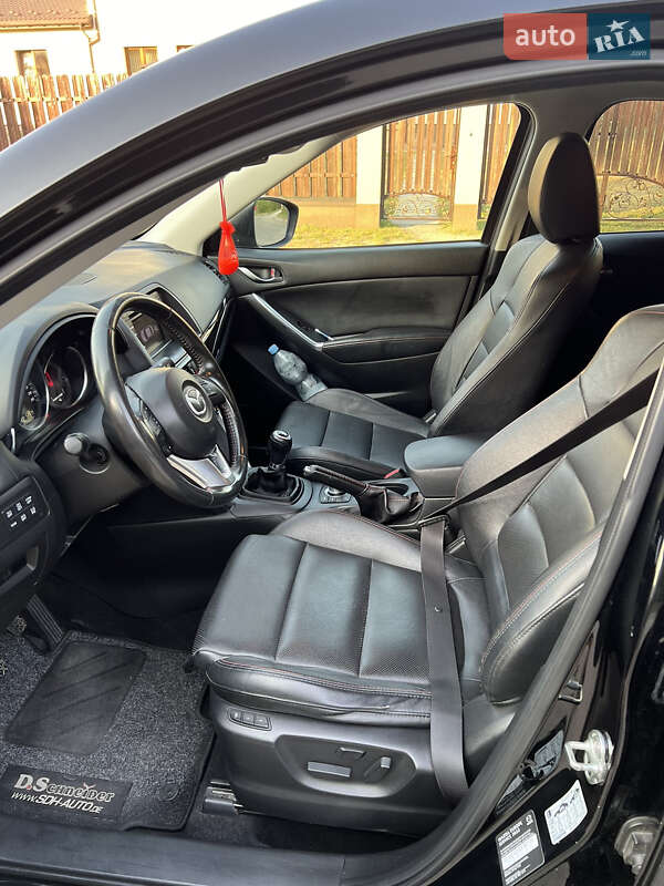 Внедорожник / Кроссовер Mazda CX-5 2014 в Новояворовске
