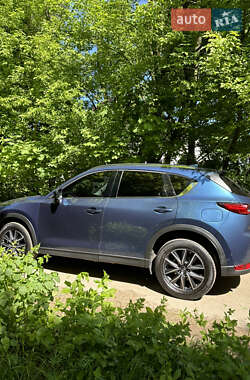 Позашляховик / Кросовер Mazda CX-5 2017 в Львові