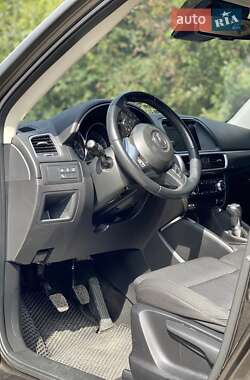 Внедорожник / Кроссовер Mazda CX-5 2015 в 