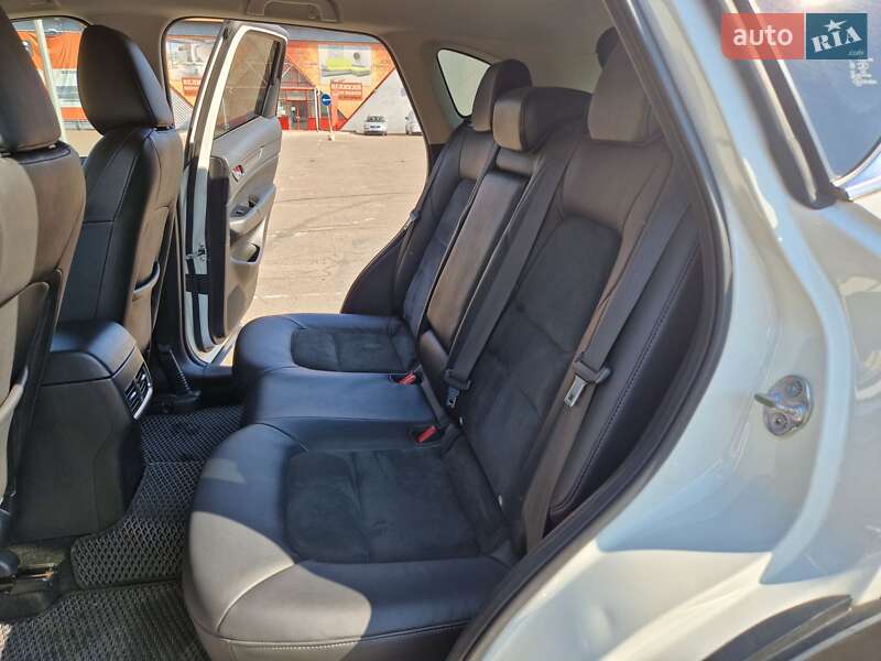 Внедорожник / Кроссовер Mazda CX-5 2019 в Житомире