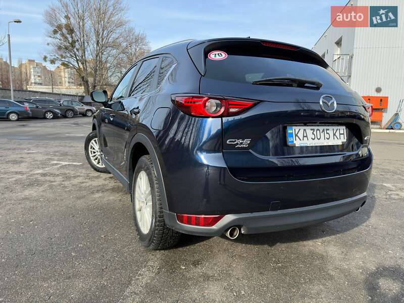 Позашляховик / Кросовер Mazda CX-5 2017 в Лубнах