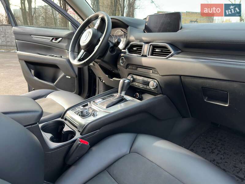 Позашляховик / Кросовер Mazda CX-5 2017 в Лубнах