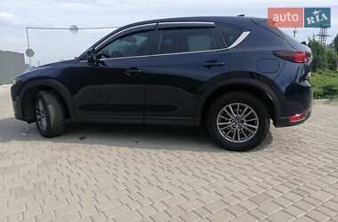 Позашляховик / Кросовер Mazda CX-5 2017 в Дніпрі