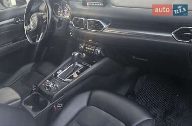 Позашляховик / Кросовер Mazda CX-5 2018 в 