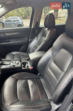 Внедорожник / Кроссовер Mazda CX-5 2017 в 