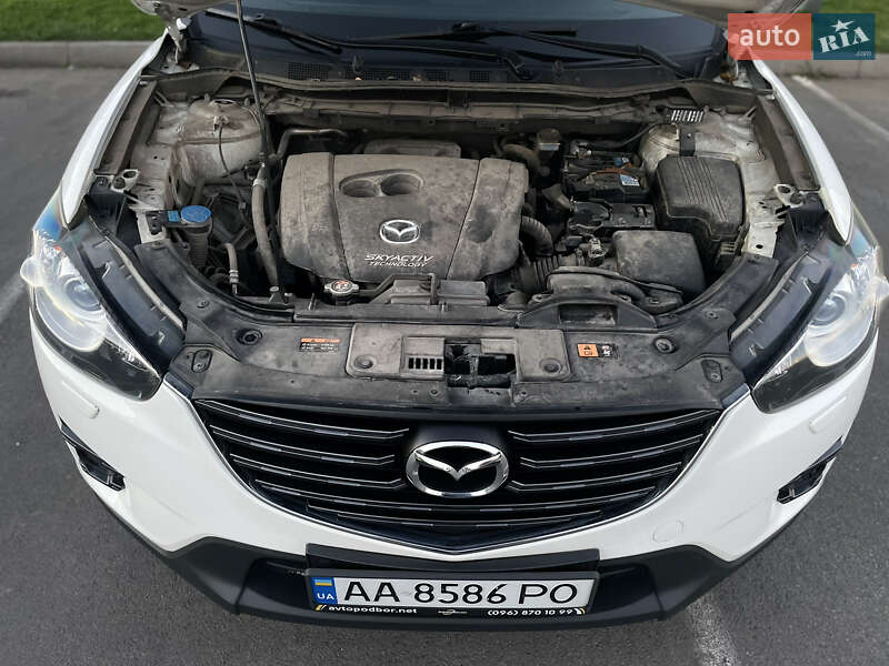 Позашляховик / Кросовер Mazda CX-5 2015 в Києві