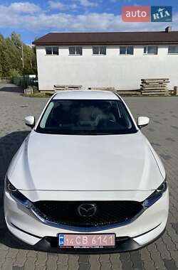 Позашляховик / Кросовер Mazda CX-5 2021 в 