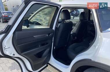 Позашляховик / Кросовер Mazda CX-5 2021 в 