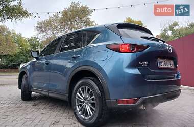 Внедорожник / Кроссовер Mazda CX-5 2017 в Николаеве