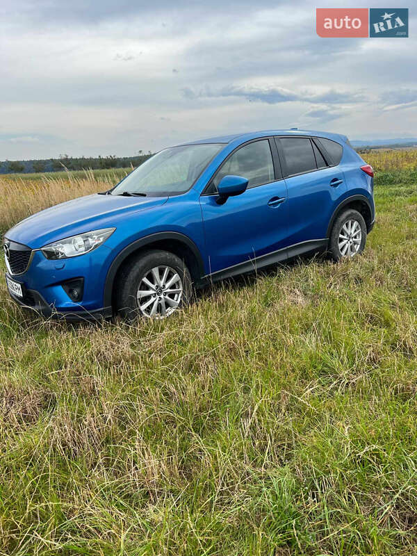 Внедорожник / Кроссовер Mazda CX-5 2012 в 