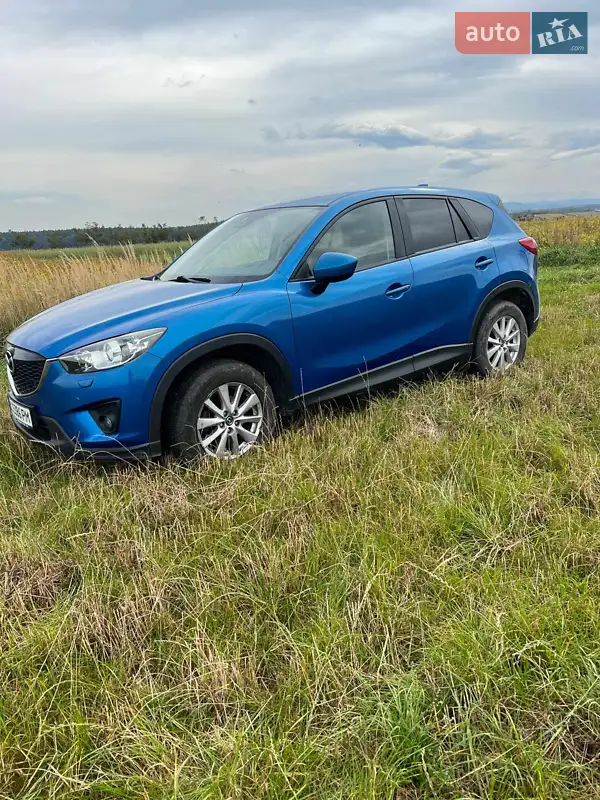 Внедорожник / Кроссовер Mazda CX-5 2012 в 