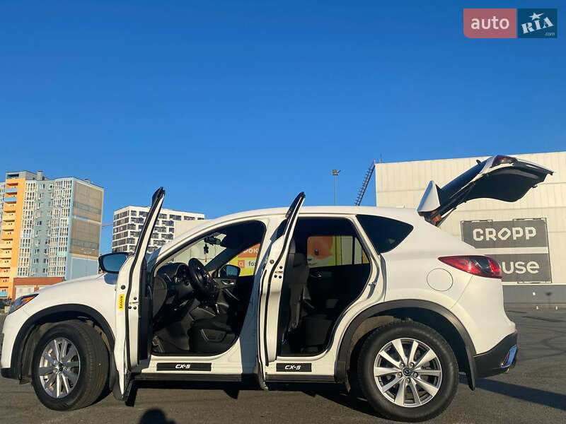 Внедорожник / Кроссовер Mazda CX-5 2015 в Киеве