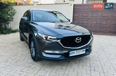 Внедорожник / Кроссовер Mazda CX-5 2018 в 