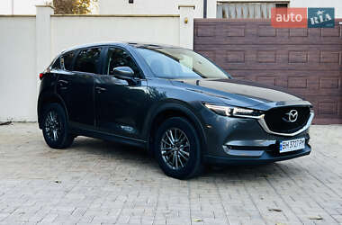 Внедорожник / Кроссовер Mazda CX-5 2018 в 