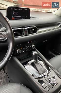 Внедорожник / Кроссовер Mazda CX-5 2018 в 