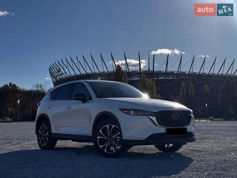 Внедорожник / Кроссовер Mazda CX-5 2022 в 