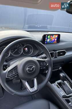 Позашляховик / Кросовер Mazda CX-5 2020 в 
