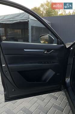 Позашляховик / Кросовер Mazda CX-5 2020 в 