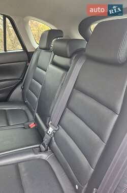 Позашляховик / Кросовер Mazda CX-5 2015 в 