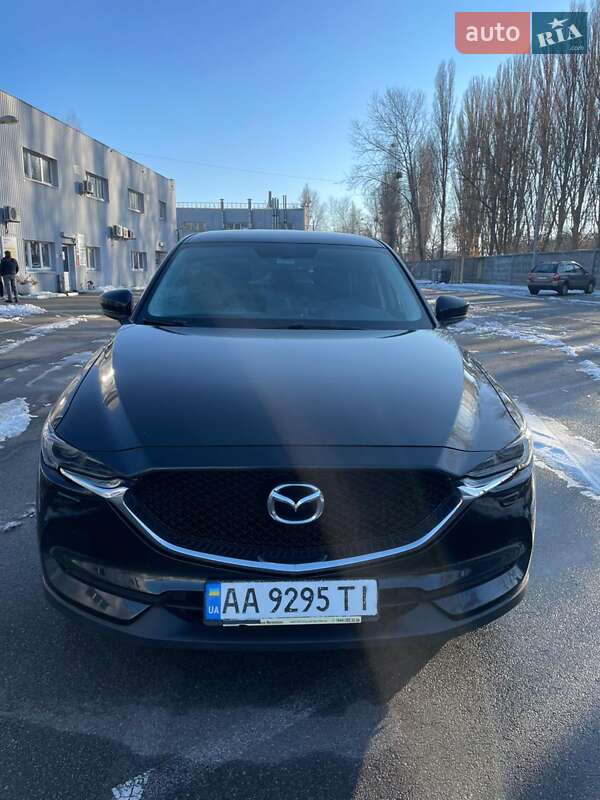 Внедорожник / Кроссовер Mazda CX-5 2018 в Киеве