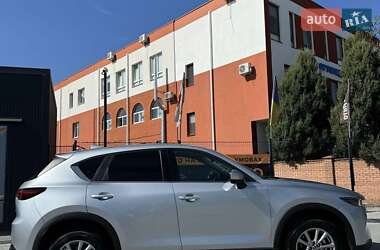 Позашляховик / Кросовер Mazda CX-5 2023 в 