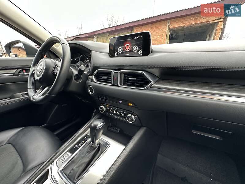 Позашляховик / Кросовер Mazda CX-5 2017 в Лубнах