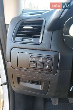 Внедорожник / Кроссовер Mazda CX-5 2013 в 