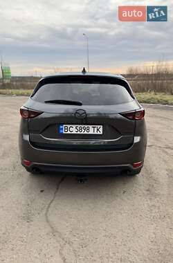 Внедорожник / Кроссовер Mazda CX-5 2018 в 