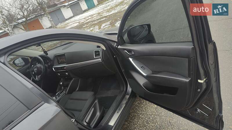 Внедорожник / Кроссовер Mazda CX-5 2015 в Звягеле