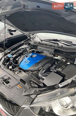 Внедорожник / Кроссовер Mazda CX-5 2013 в 
