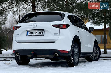 Внедорожник / Кроссовер Mazda CX-5 2017 в Дрогобыче