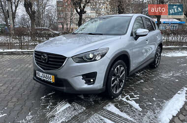 Позашляховик / Кросовер Mazda CX-5 2015 в Чернівцях