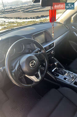 Позашляховик / Кросовер Mazda CX-5 2015 в 