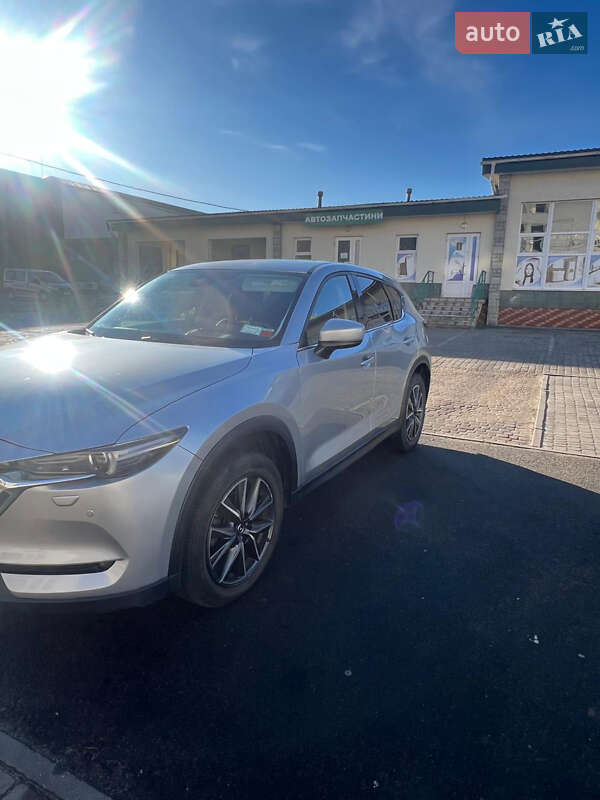 Внедорожник / Кроссовер Mazda CX-5 2017 в Сколе