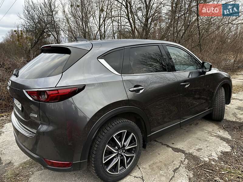 Внедорожник / Кроссовер Mazda CX-5 2017 в Киеве