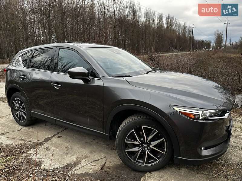 Внедорожник / Кроссовер Mazda CX-5 2017 в Киеве