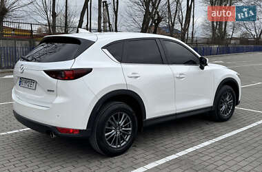 Позашляховик / Кросовер Mazda CX-5 2019 в 