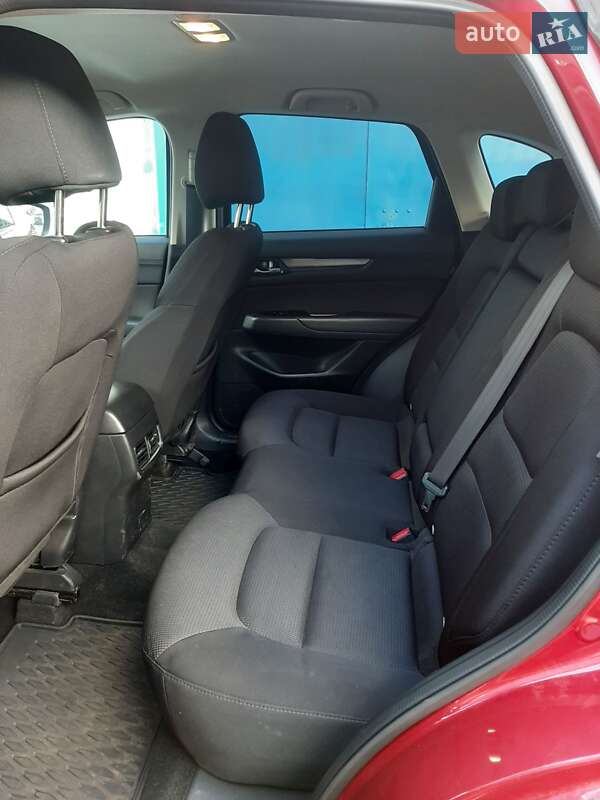 Позашляховик / Кросовер Mazda CX-5 2018 в Павлограді