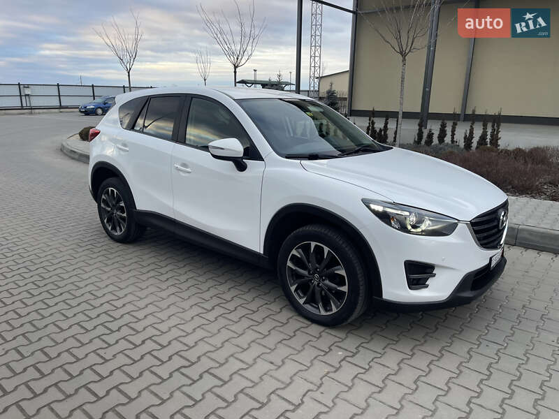 Позашляховик / Кросовер Mazda CX-5 2017 в Луцьку